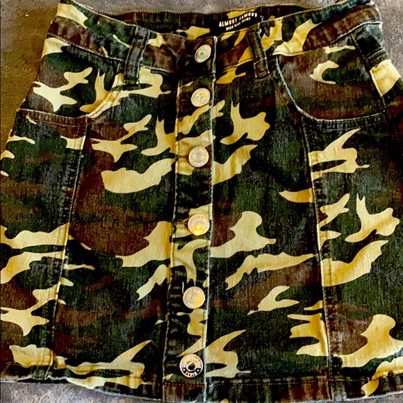 Camp mini skirt - Picture 1 of 1